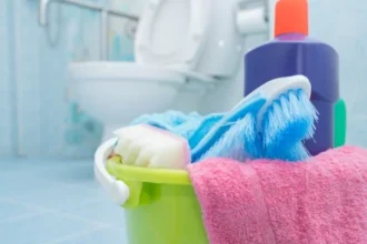 WARNING: The Real Reason Your Bathroom Still Stinks Even After You Clean It (Not for Sensitive Readers)