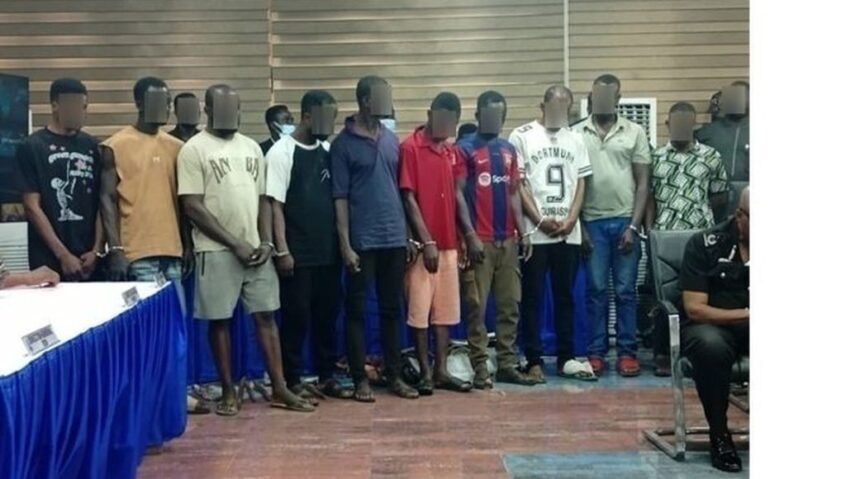 Gang Linked to Bank Robberies in 5 Regions Crushed by Police; 3 Dead, 10 Arrested