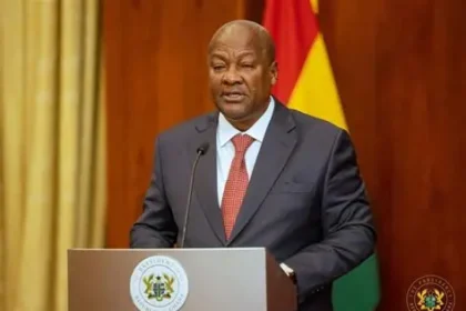 Mahama Meets Chief Justice, AG Over Misuse of Public Funds