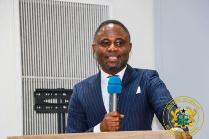 Health Minister Urges District Leaders to Incentivize Doctors with Housing and Vehicles