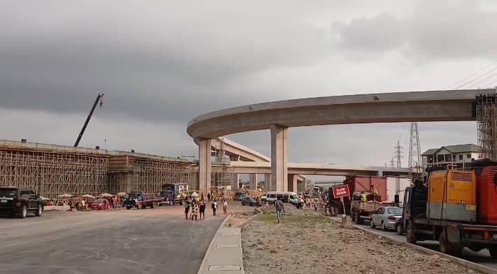 Mahama Inspects Ofankor–Nsawam Road, Project Hits 75% Completion