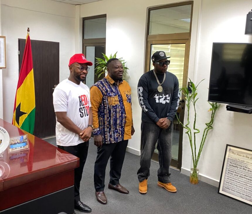 Medikal Pays Courtesy Call on Youth Minister After ‘Red Means Stop’ Ambassadorial Appointment