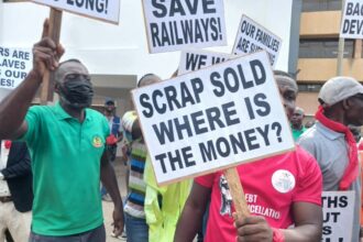 Railway Workers Resume Protest Over Unpaid Salaries