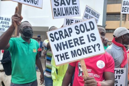 Railway Workers Resume Protest Over Unpaid Salaries